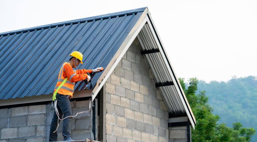 Professional residential roofers in Leesville, OH